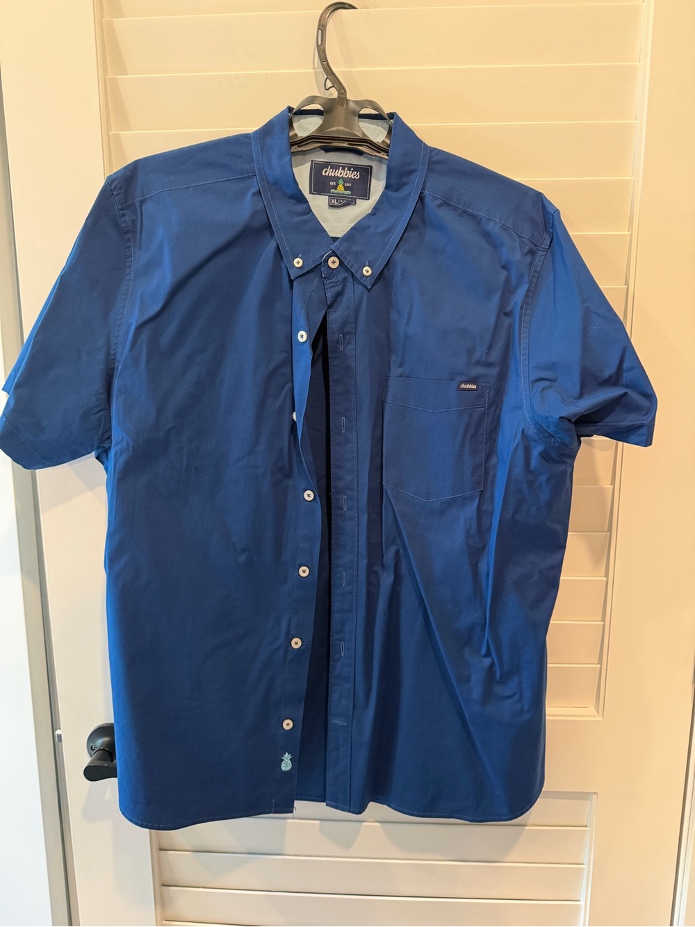 chubbies Short Sleeve Button-Down Shirt in Royal Blue
